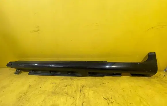 Volvo C30 Sill 30779138