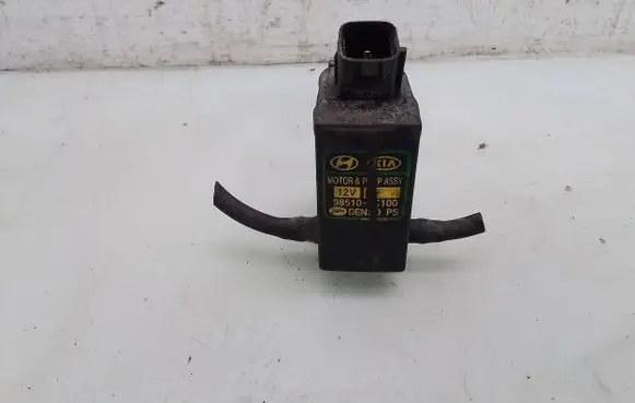 Hyundai Getz Windscreen/windshield washer pump 985101c100