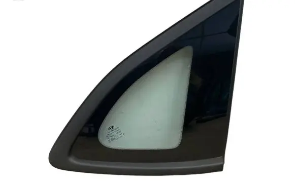 Hyundai Tucson TL Rear side window 43R00107