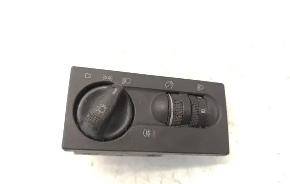 Volkswagen Golf III Light switch