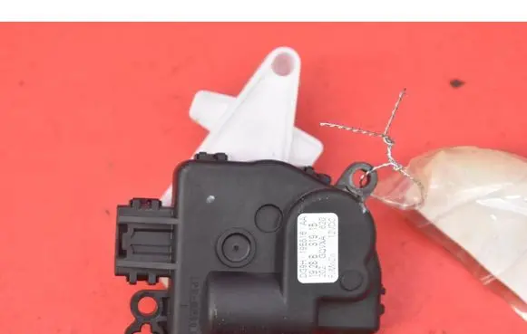 Ford S-MAX Air flap motor/actuator DG9H19E616AA