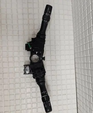 Subaru XV I Wiper control stalk 173848