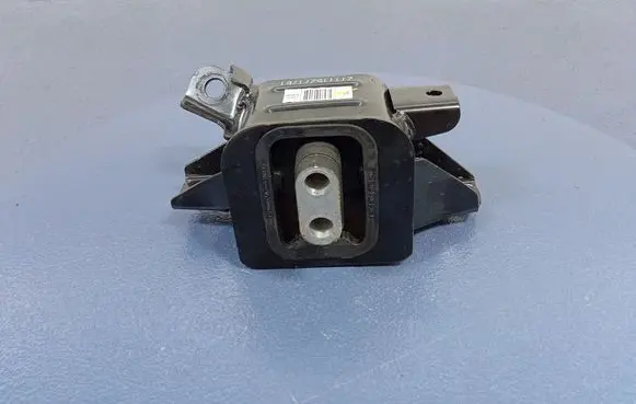KIA Ceed Gearbox mounting bracket 21830G4000