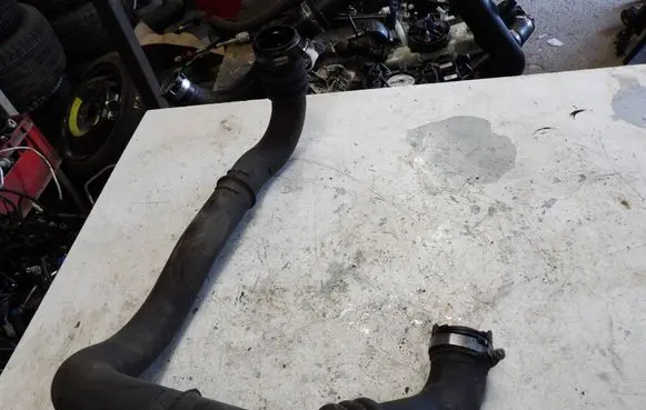 Renault Master II Intercooler hose/pipe 82005824837
