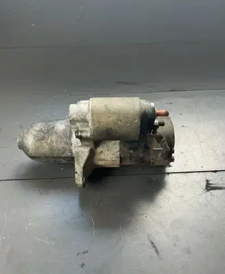Subaru Legacy Starter motor 23300AA381 M000T83981