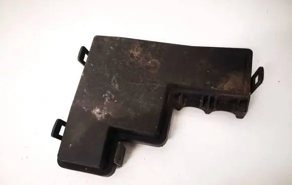 Nissan X-Trail T32 Fuse box cover CAV1