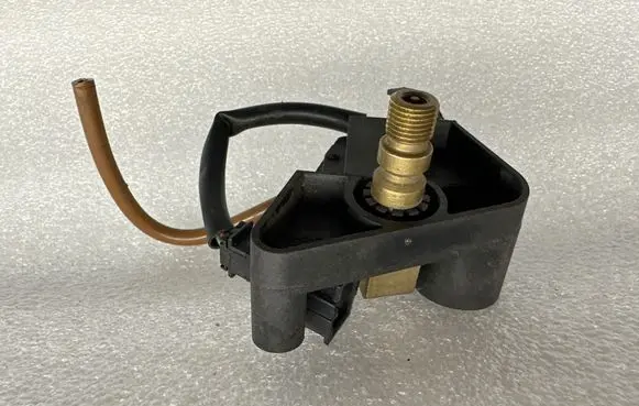 Vacuum valve