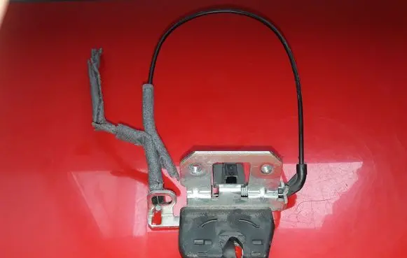 Mercedes-Benz C W204 Seat back rest lock catch A2049200372