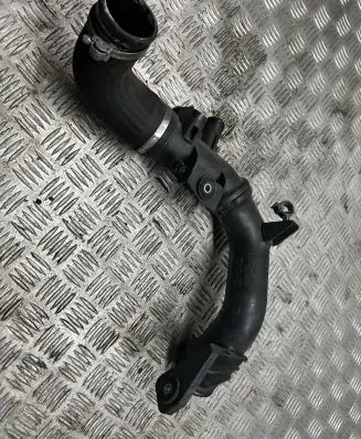 Jeep Renegade Intercooler hose/pipe B00085