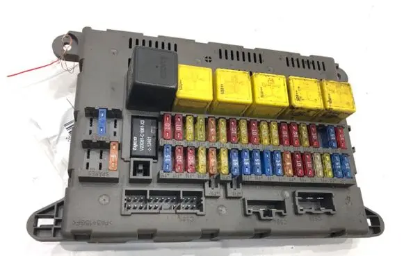 Fuse box set