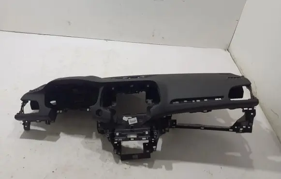 Renault Megane IV Dashboard 681003980R