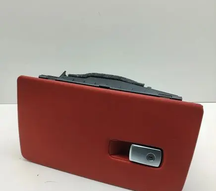 BMW XM Glove box 9313574 6991104
