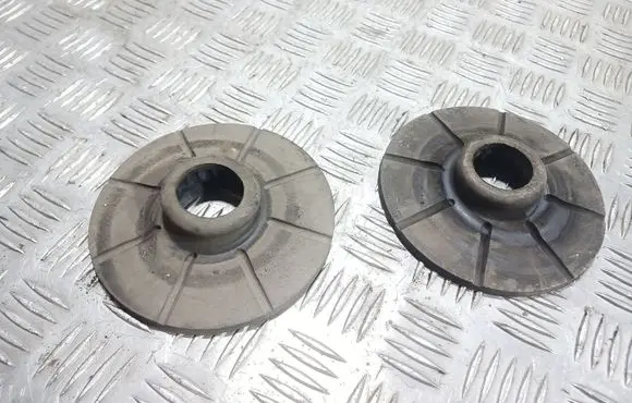 Opel Insignia A Rear coil spring rubber mount 90538496