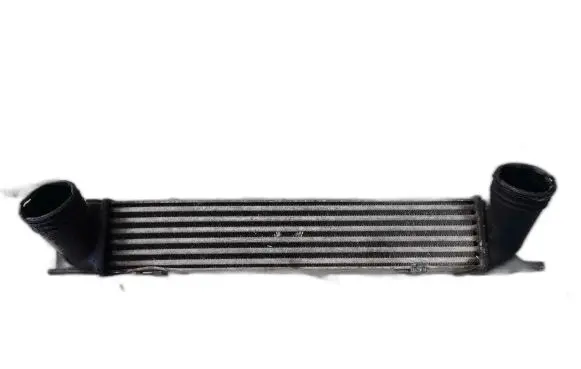 BMW 3 E90 E91 Intercooler radiator 3093796