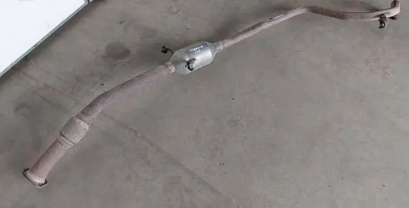 Toyota Urban Cruiser (XP110) Muffler/silencer 