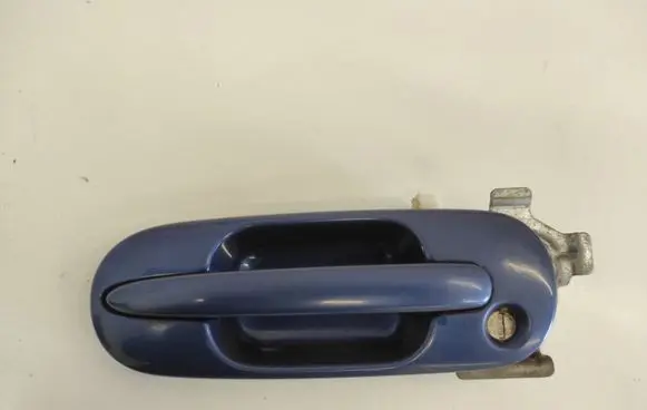Honda CR-V Front door exterior handle