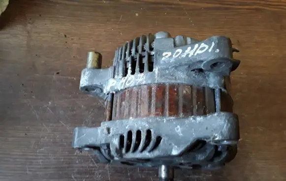 Peugeot 407 Generator/alternator 9654752880 A004TJ0084C