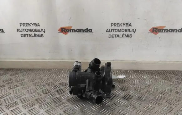 Volkswagen Golf VII Water pump 56777612