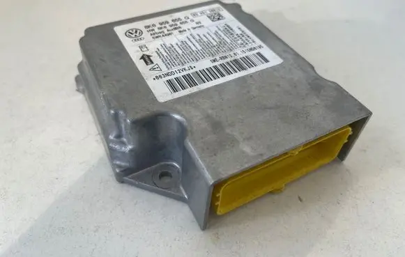 Audi A5 8T 8F Airbag control unit/module 8K0959655Q
