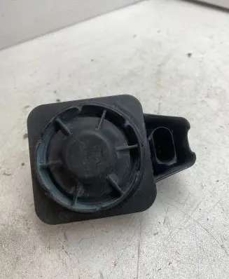 Skoda Superb B8 (3V) Alarm system siren 5Q0951605