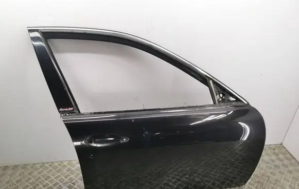 Maserati Quattroporte Front door