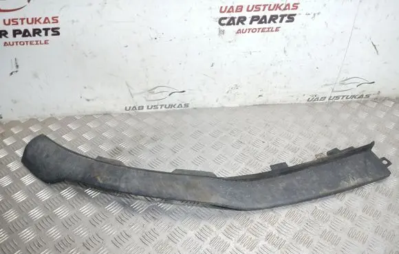 Opel Astra J Front bumper lip 13264554