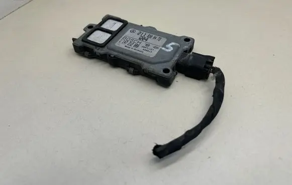 Mercedes-Benz E W211 Air quality sensor 2118300472 1147212080