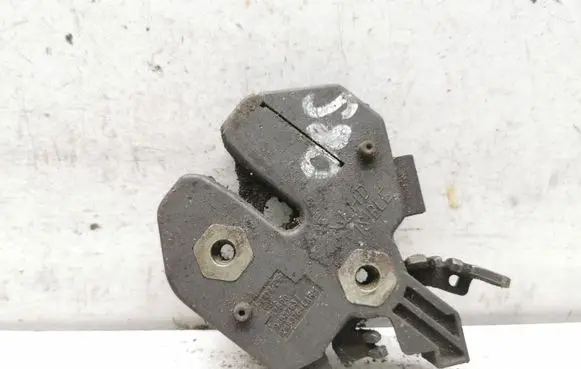Volvo S80 Engine bonnet/hood lock/catch 9483765 9483764