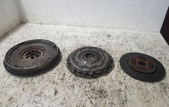 Subaru Legacy Clutch set kit