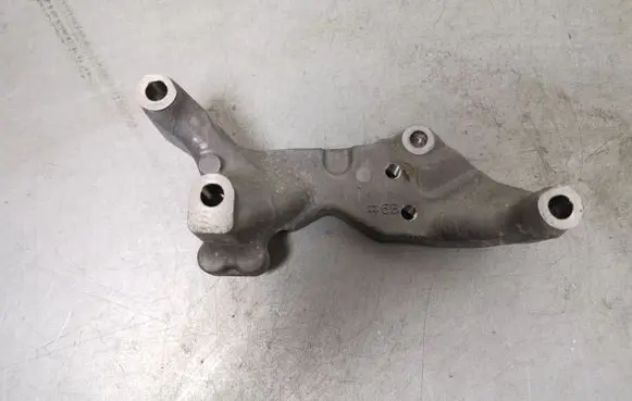 Subaru Outback (BS) Engine mounting bracket 1607313253
