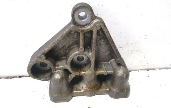 Porsche Cayenne (9PA) Engine mounting bracket 022199354B