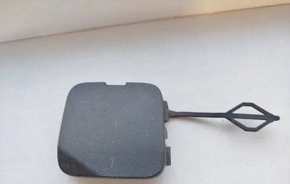 Renault Trafic III (X82) Front tow hook cap/cover 511800680R