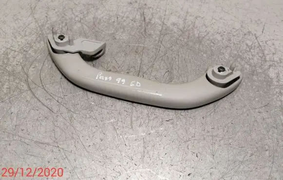Volkswagen PASSAT B5 Rear interior roof grab handle