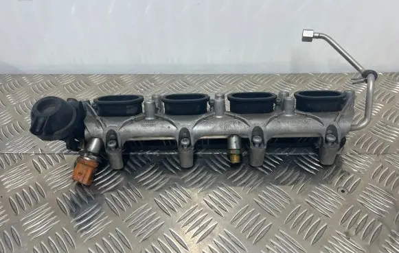 Audi A8 S8 D4 4H other engine part 079133110AT 079133340C