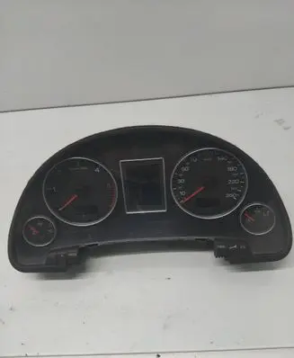 Audi A4 S4 B7 8E 8H Speedometer (instrument cluster) 0263626211 8E0920931P