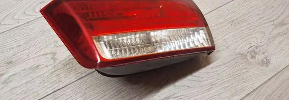Hyundai Sonata Rear/tail lights 924043k0