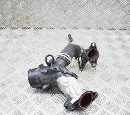 Mercedes-Benz Citan W415 Air intake duct part 147138491R 165765493R