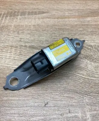 Toyota Prius (XW20) Airbag deployment crash/impact sensor 8983347030 1879000911