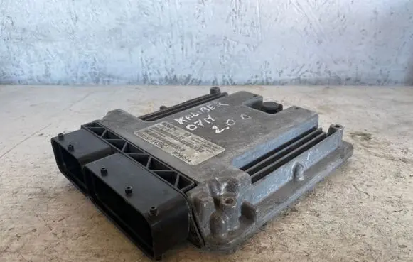 Dodge Caliber Engine control unit/module 0281013693 BCAAB4 1039S22784