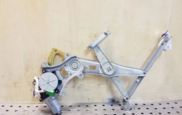 Subaru Outback Rear door window regulator with motor