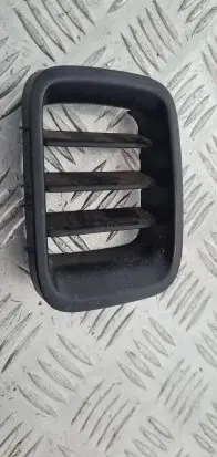 Suzuki Jimny Bonnet/hood grill 