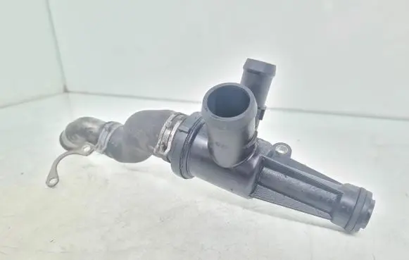 Thermostat/thermostat housing
