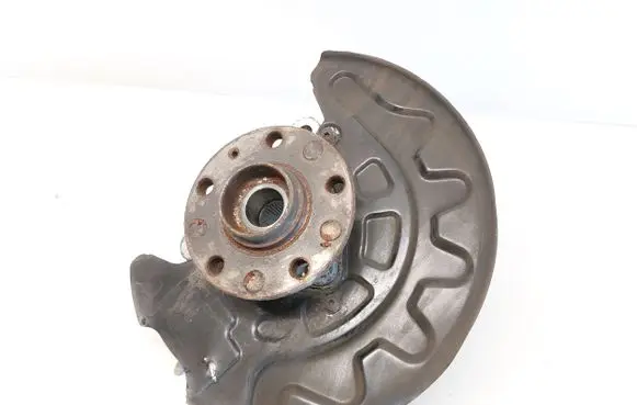 Volkswagen Tiguan Front wheel hub 5Q0407257C
