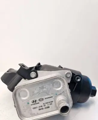 KIA Sportage Oil filter mounting bracket 264102A300 1205170149V2