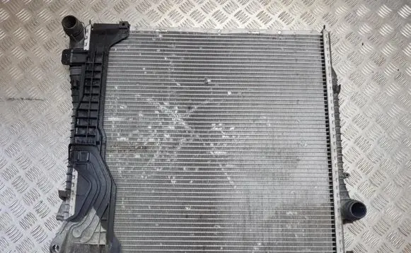 Coolant radiator