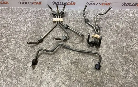 Volvo S60 Fuel line pipe