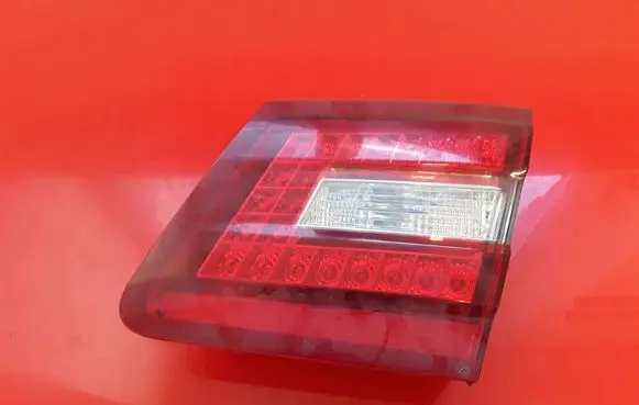 Mercedes-Benz E W212 Tailgate rear/tail lights A055364
