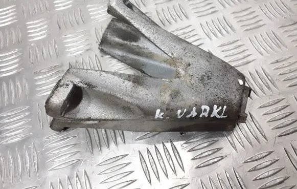 Audi A8 S8 D3 4E Engine mounting bracket