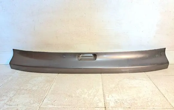 Honda CR-V Tailgate trim 74895swwf010