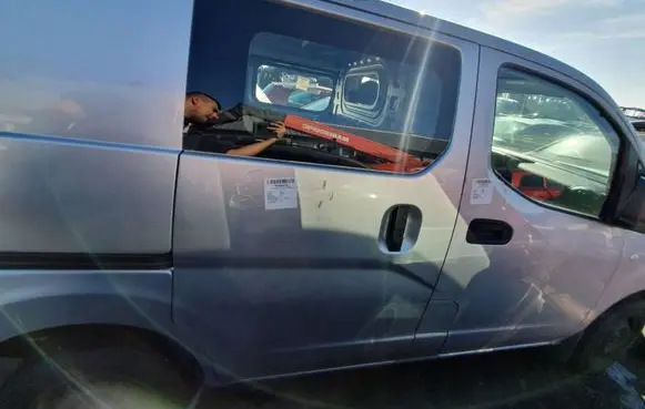Nissan NV200 Front door KL0